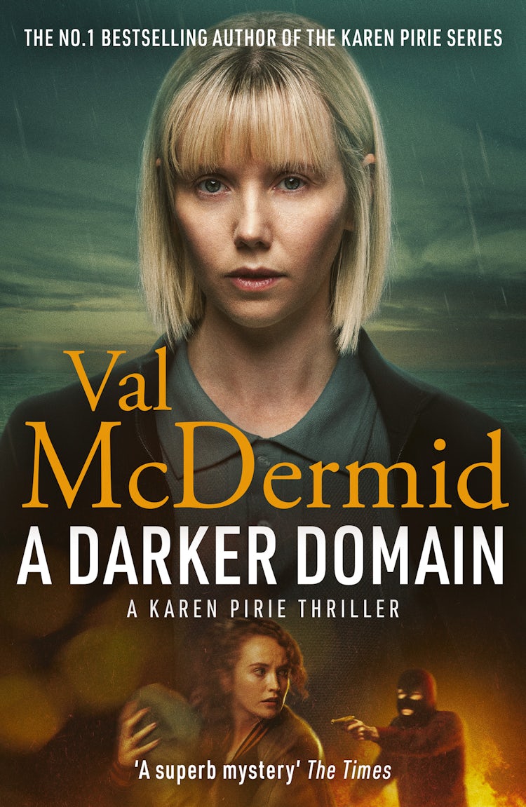 Cover image for A Darker Domain (Detective Karen Pirie, Book 2), isbn: 9780007287451