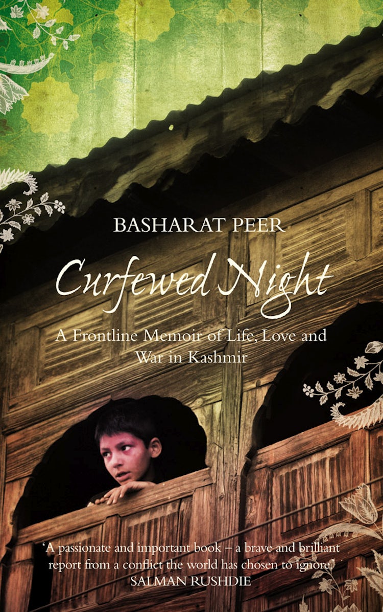Cover image for Curfewed Night: A Frontline Memoir of Life, Love and War in Kashmir, isbn: 9780007350711