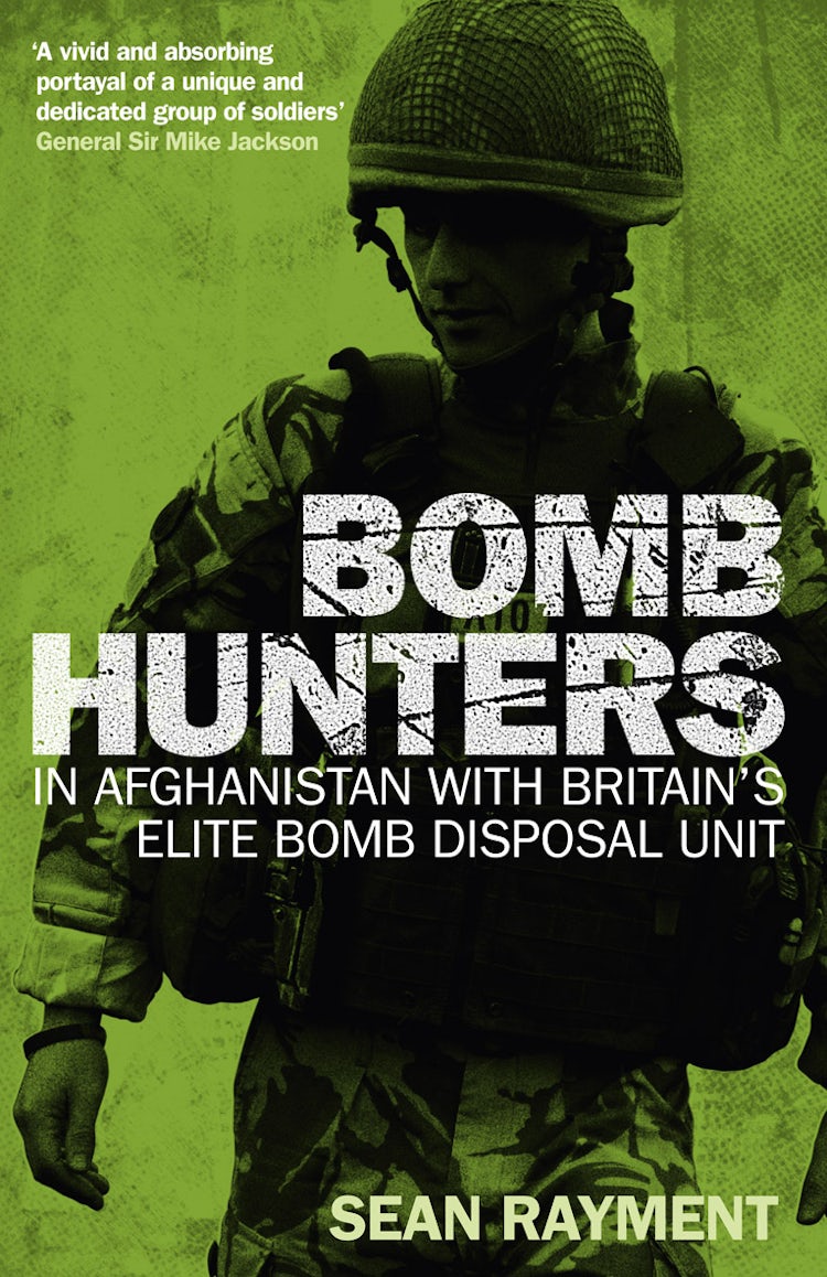 Cover image for Bomb Hunters: In Afghanistan with Britain’s Elite Bomb Disposal Unit, isbn: 9780007413256