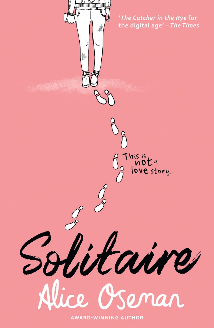 Cover image for Solitaire: TikTok made me buy it! From the YA Prize winning author and creator of Netflix series HEARTSTOPPER, isbn: 9780007559220