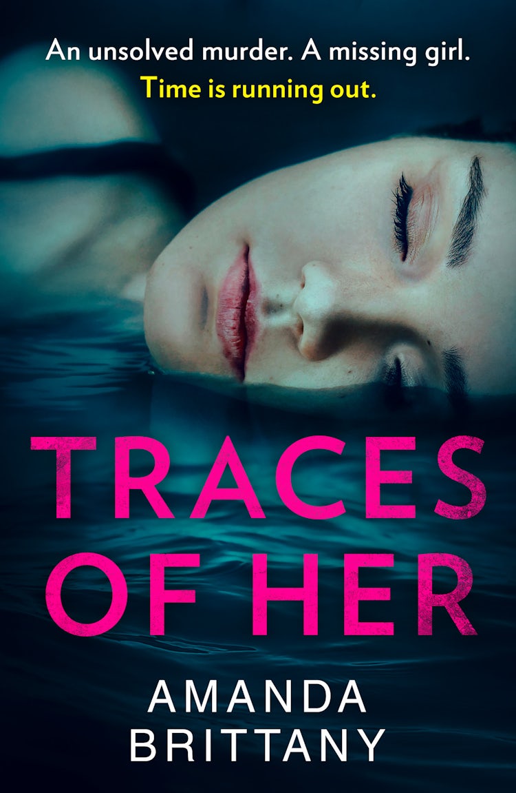 Cover image for Traces of Her, isbn: 9780008305406