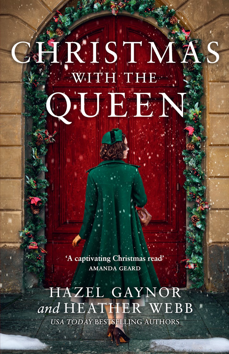 Cover image for Christmas with the Queen, isbn: 9780008556501