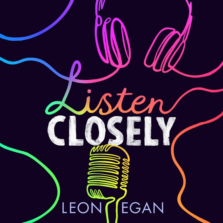 Cover image for Listen Closely: A heartwarming, cosy, meet-cute grumpy x sunshine romance, isbn: 9780008626624