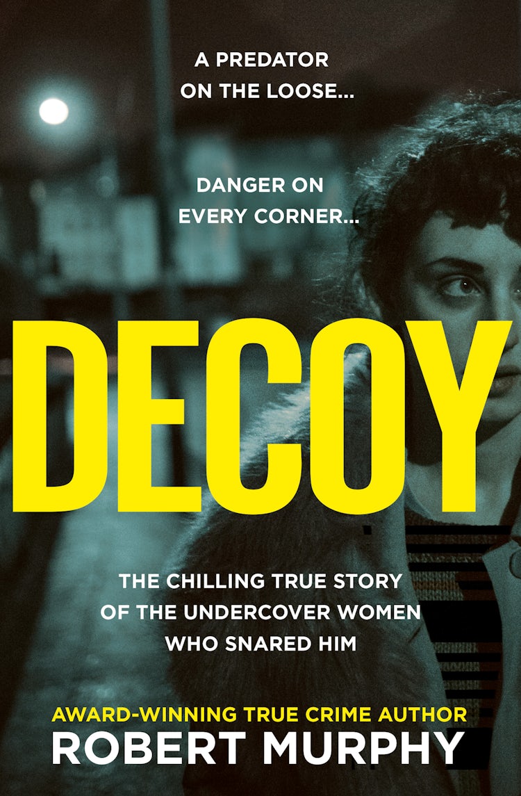 Cover image for Decoy, isbn: 9780008666811