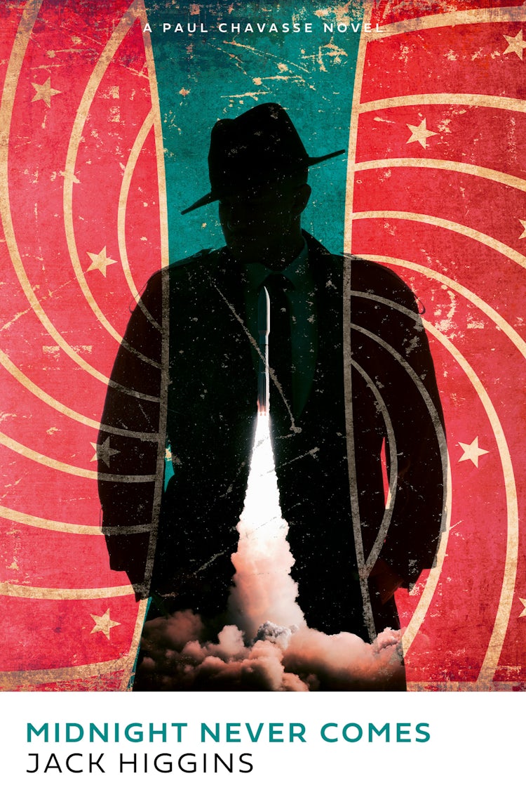 Cover image for Midnight Never Comes (Paul Chavasse series, Book 4), isbn: 9780008717544