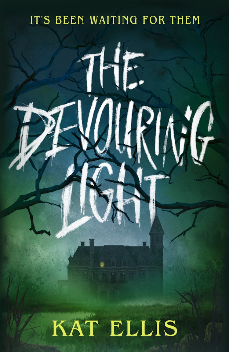 Cover image for The Devouring Light: The brand new, terrifying YA horror from the award-winning author of Wicked Little Deeds, isbn: 9780008774899