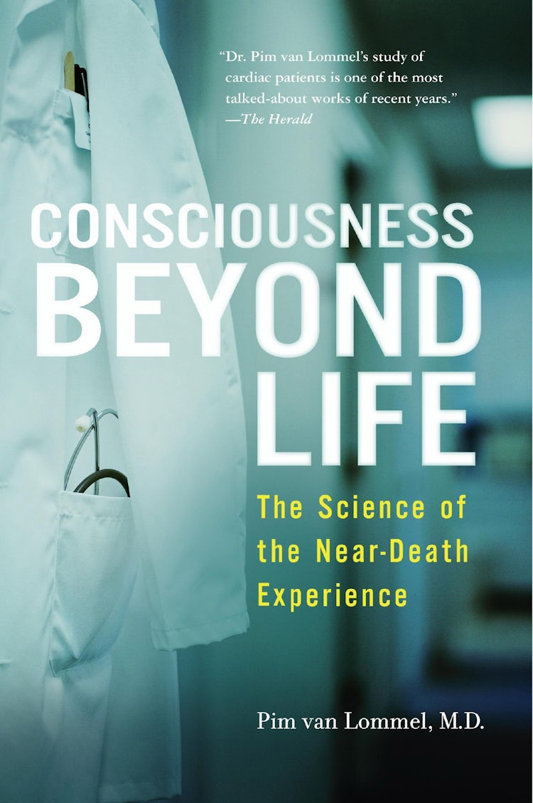 Cover image for Consciousness Beyond Life: The Science of the Near-Death Experience, isbn: 9780061777264