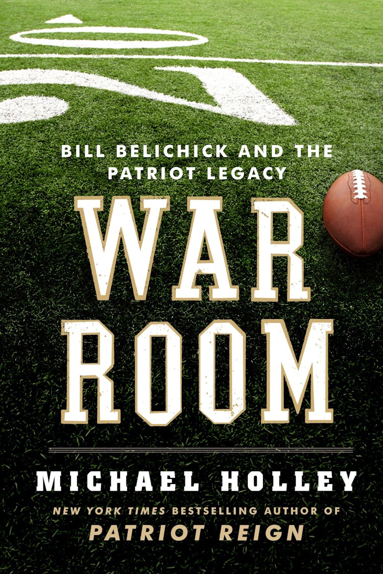 Cover image for War Room Large Print: Bill Belichick and the Patriot Legacy, isbn: 9780062088871