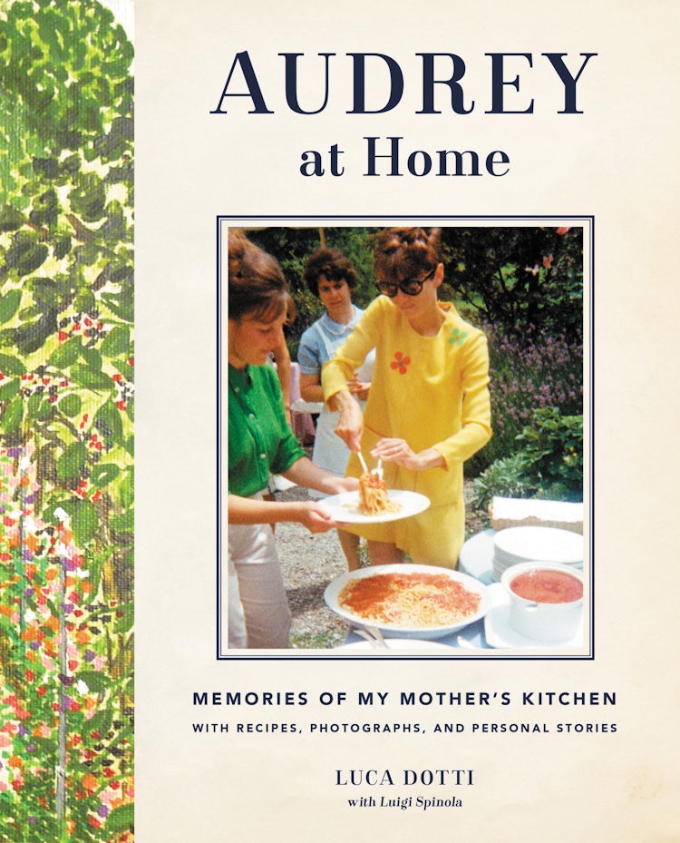 Cover image for Audrey at Home: Memories of My Mother's Kitchen, isbn: 9780062284709