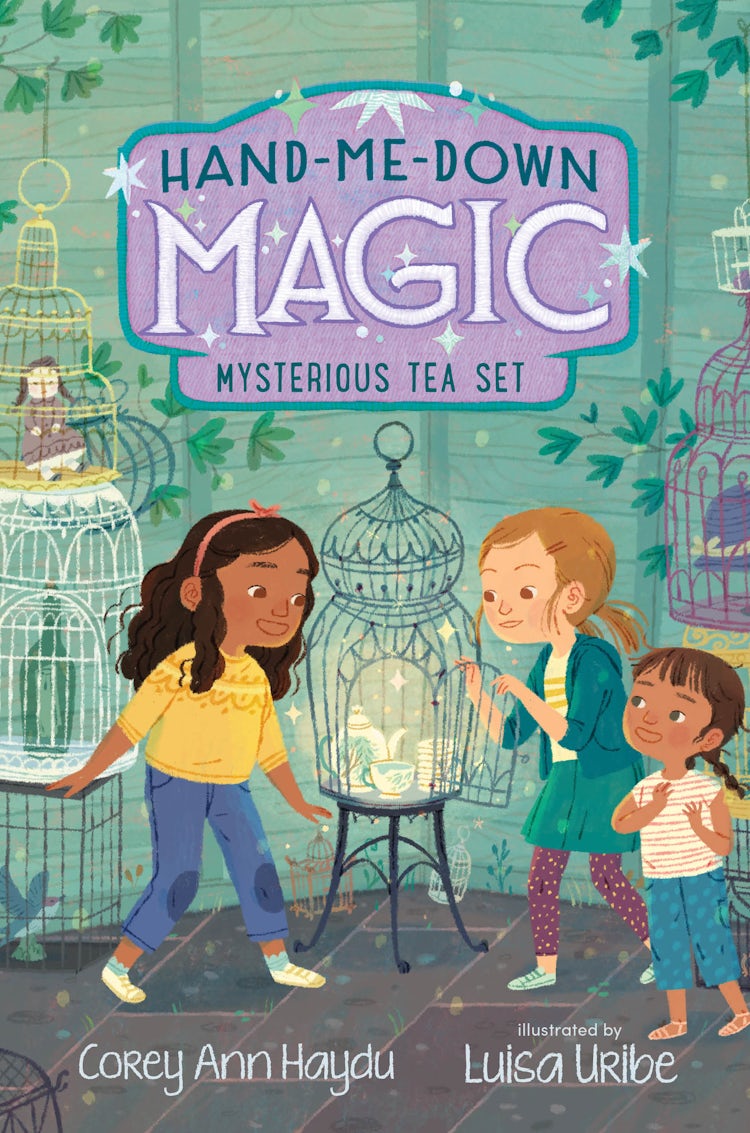 Cover image for Hand-Me-Down Magic #4: Mysterious Tea Set, isbn: 9780062878328