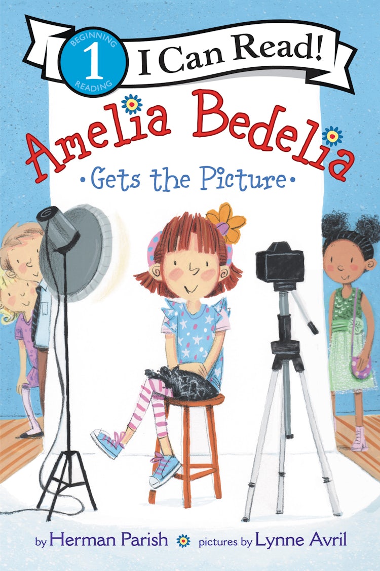 Cover image for Amelia Bedelia Gets the Picture, isbn: 9780062935267