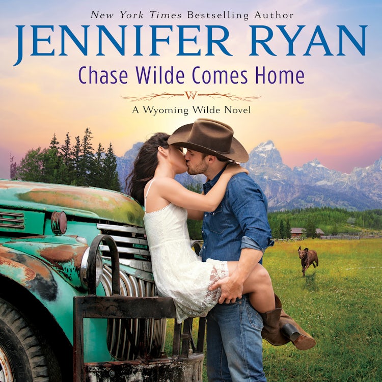 Cover image for Chase Wilde Comes Home, isbn: 9780063094611
