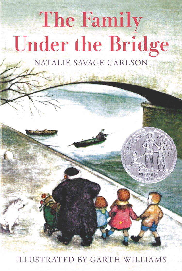 Cover image for The Family Under the Bridge, isbn: 9780064402507