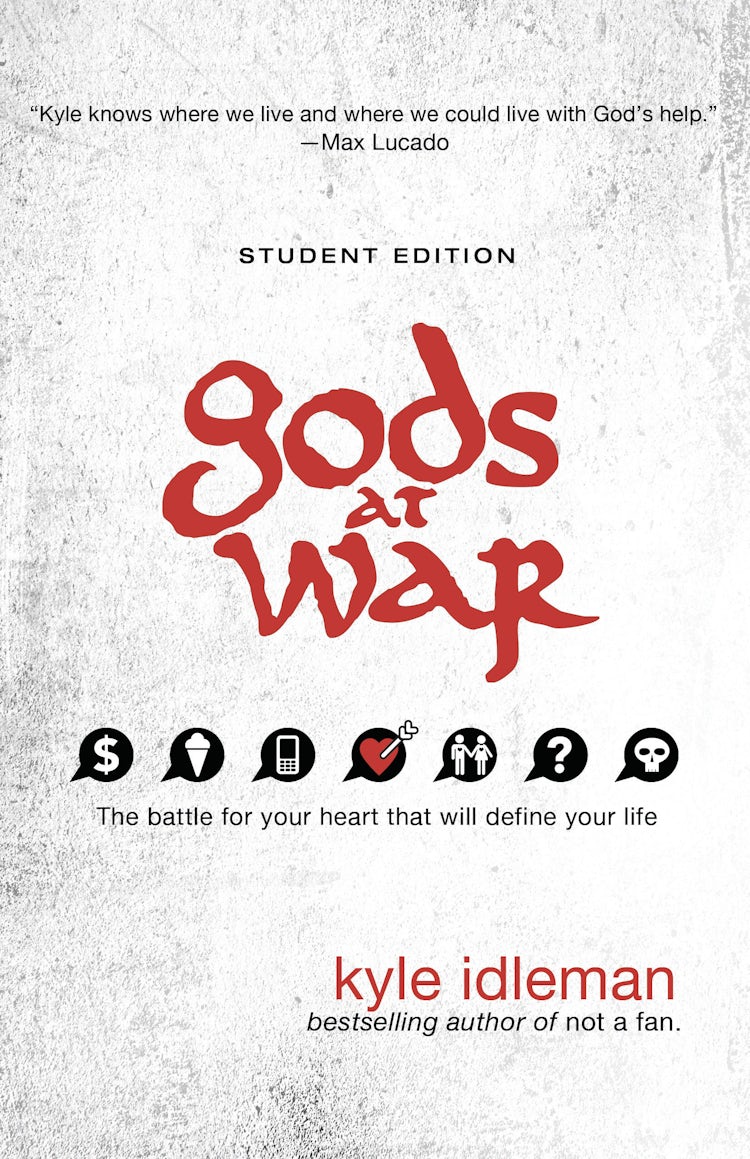 Cover image for Gods at War Student Edition: The Battle for Your Heart That Will Define Your Life, isbn: 9780310742531