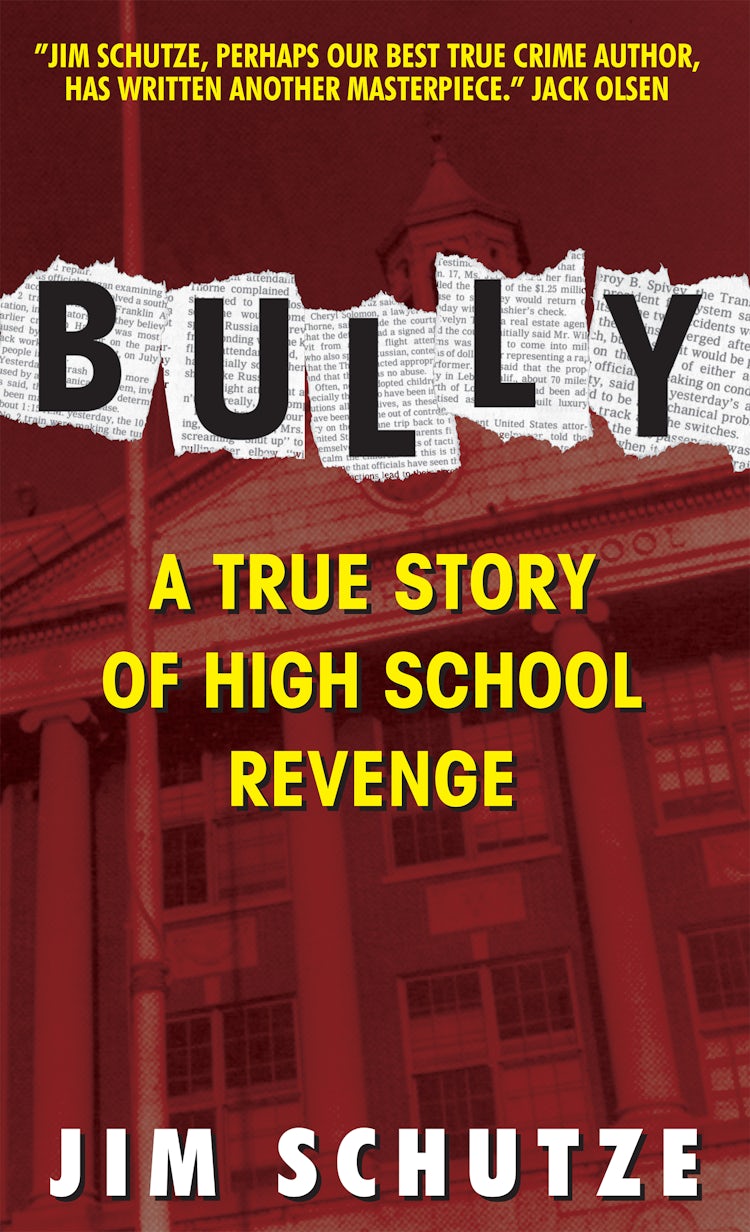 Cover image for Bully : A true story of high school revenge, isbn: 9780380723331