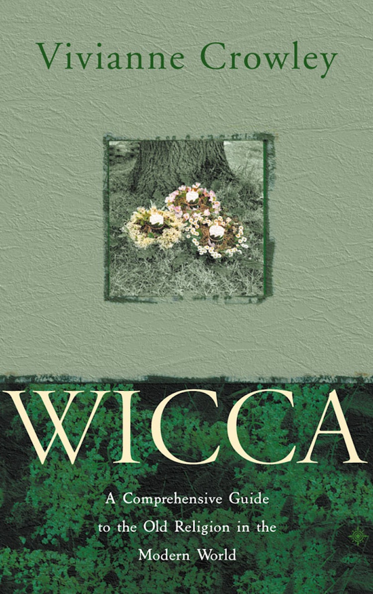 Cover image for Wicca: A Comprehensive Guide to the Old Religion in the Modern World, isbn: 9780722532713