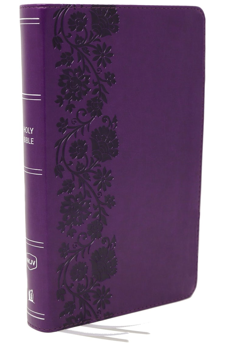 Cover image for NKJV End-of-verse Reference Bible, Personal Size Large Print, Red Letter Edition, Comfort Print: Holy Bible [Purple], isbn: 9780785233602
