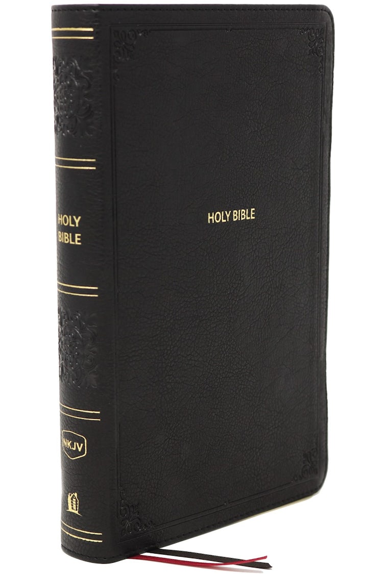 Cover image for NKJV End-of-verse Reference Bible, Personal Size Large Print, Red Letter Edition, Comfort Print: Holy Bible [Black], isbn: 9780785233619