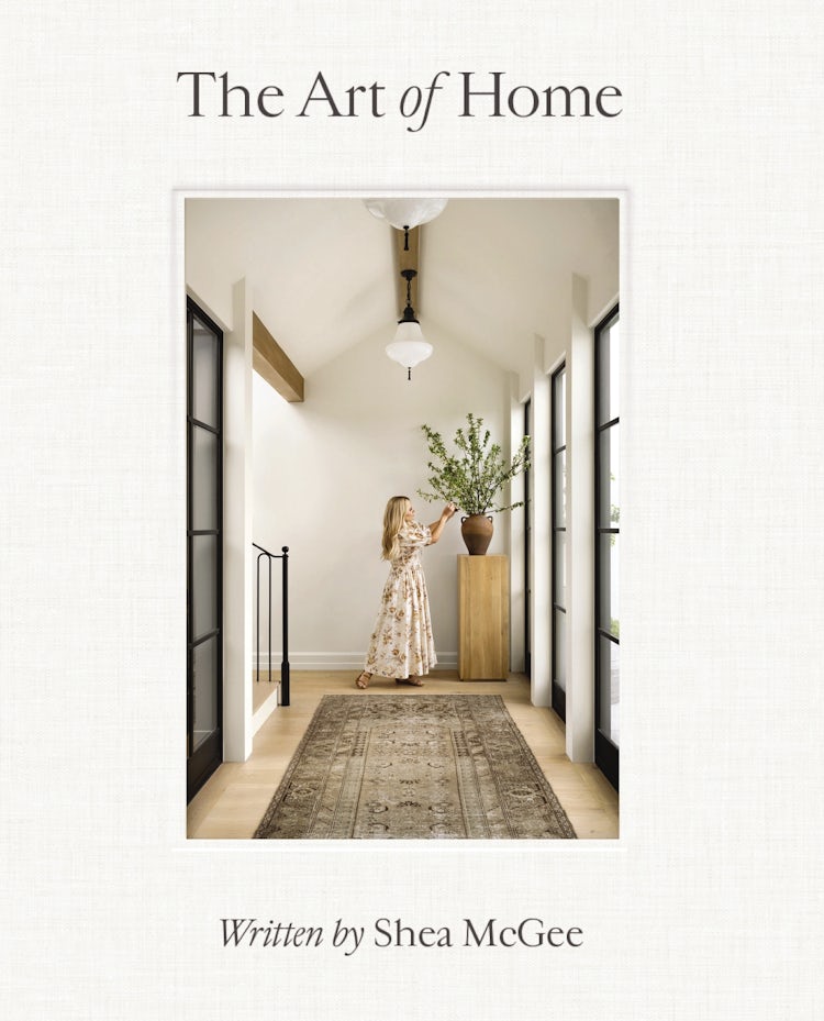 Cover image for Art of Home:  A Designer Guide to Creating an Elevated Yet Approachable Home, isbn: 9780785236832