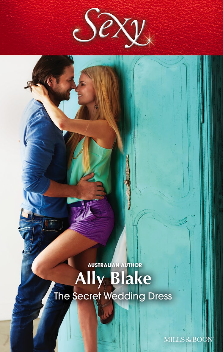 Cover image for The Secret Wedding Dress, isbn: 9780857997609