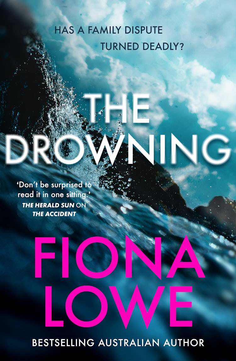 Cover image for The Drowning: New for 2026, the addictive, thought-provoking mystery from the bestselling author of page-turners The Accident and Just an Ordinary Family, isbn: 9781038921505