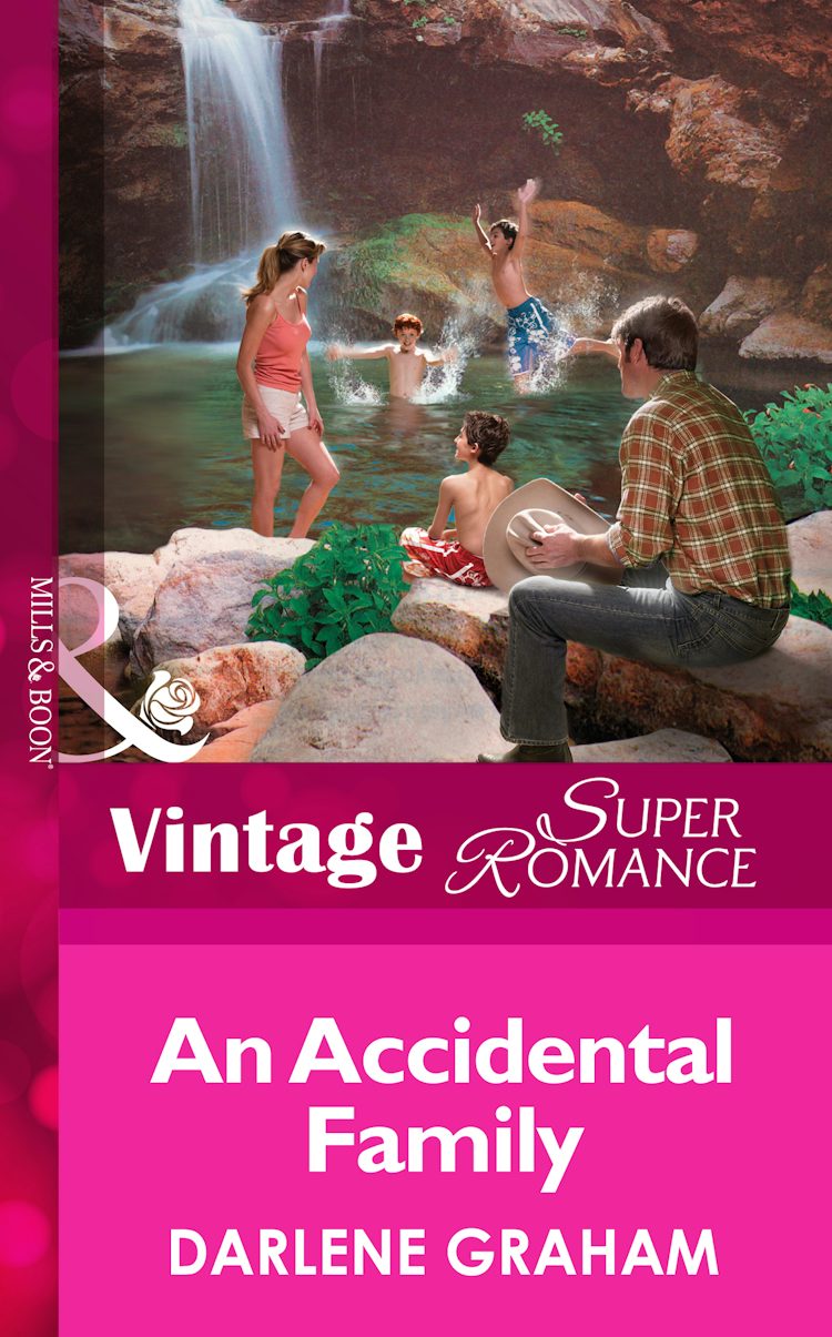 Cover image for An Accidental Family, isbn: 9781038925442