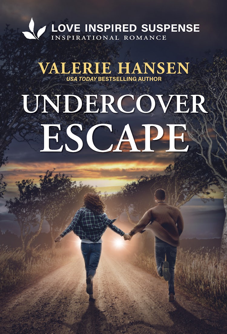 Cover image for Undercover Escape, isbn: 9781038938794