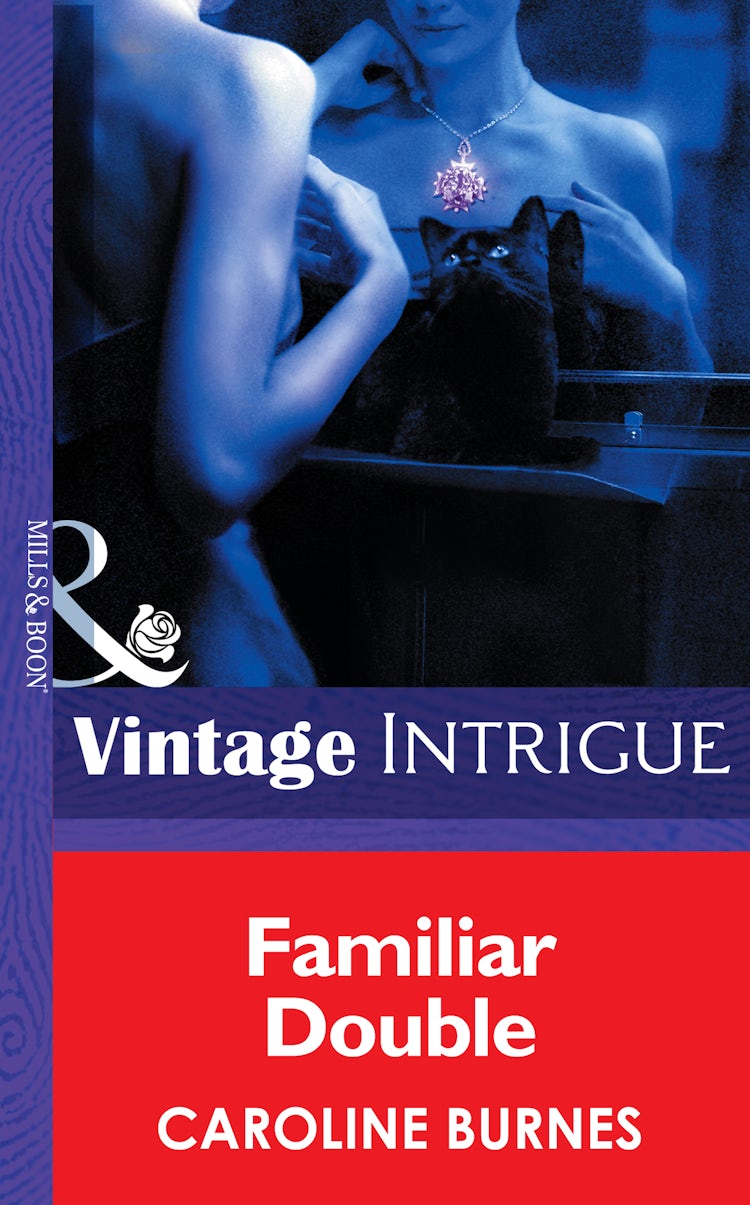 Cover image for Familiar Double, isbn: 9781038939975
