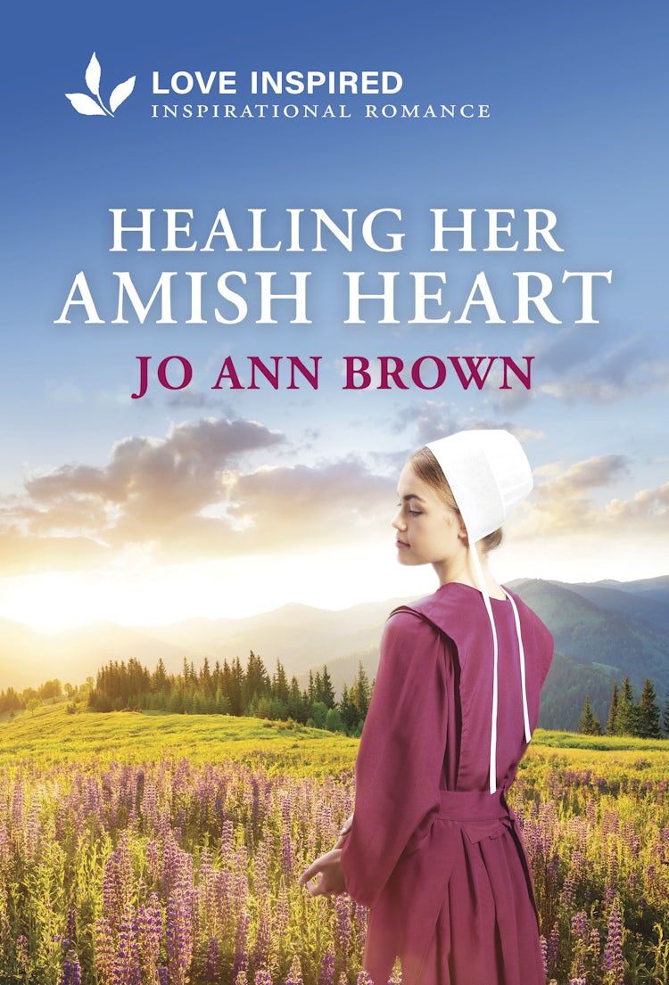 Cover image for Healing Her Amish Heart, isbn: 9781038944795