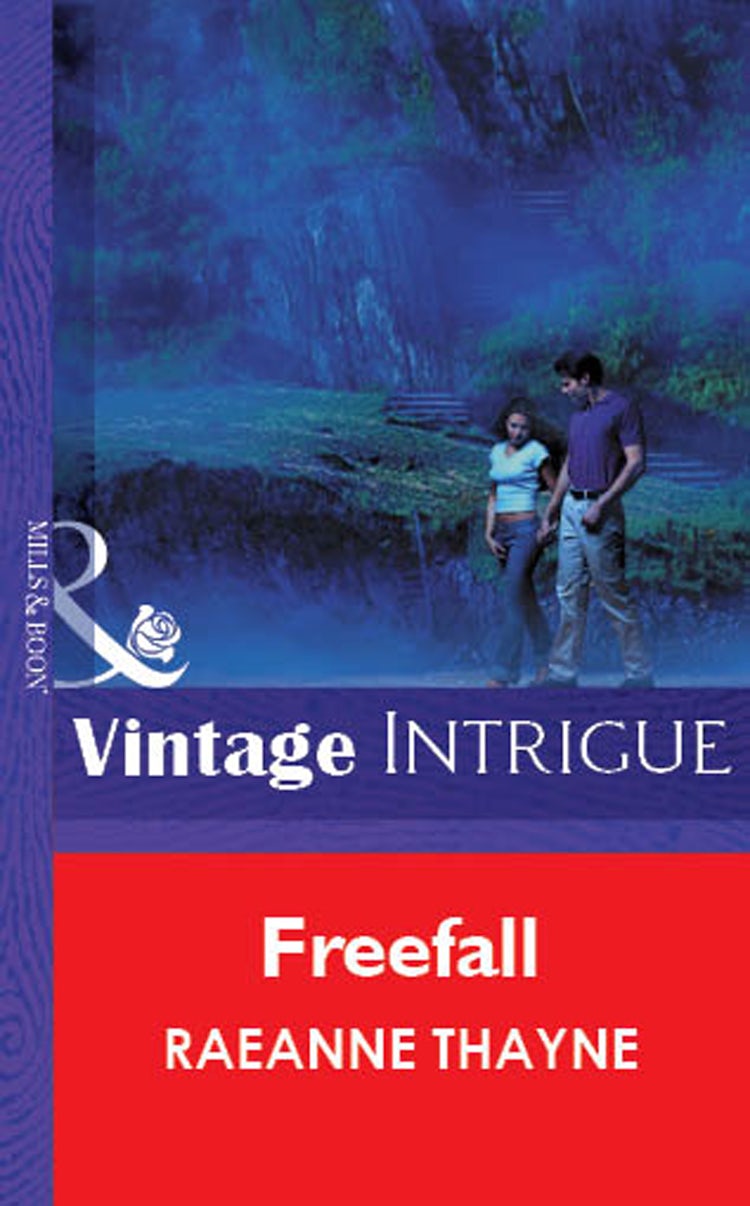 Cover image for Freefall, isbn: 9781038946324