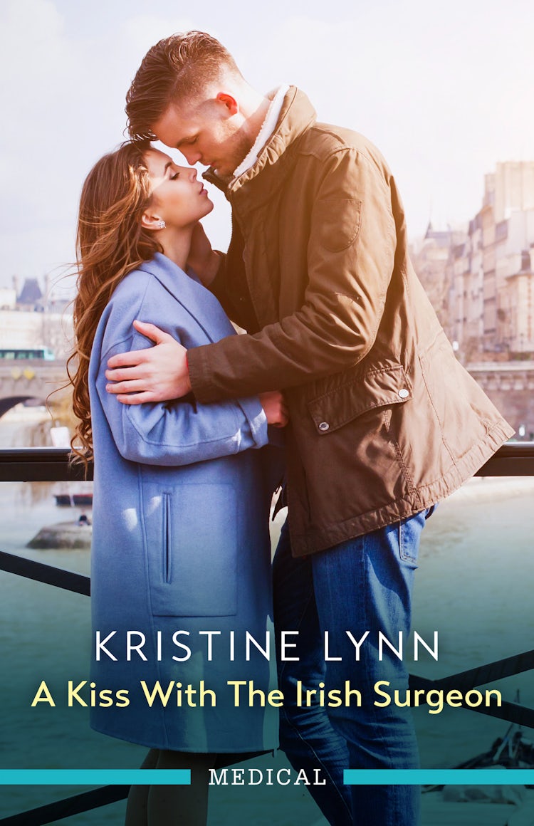 Cover image for A Kiss With The Irish Surgeon, isbn: 9781038950161