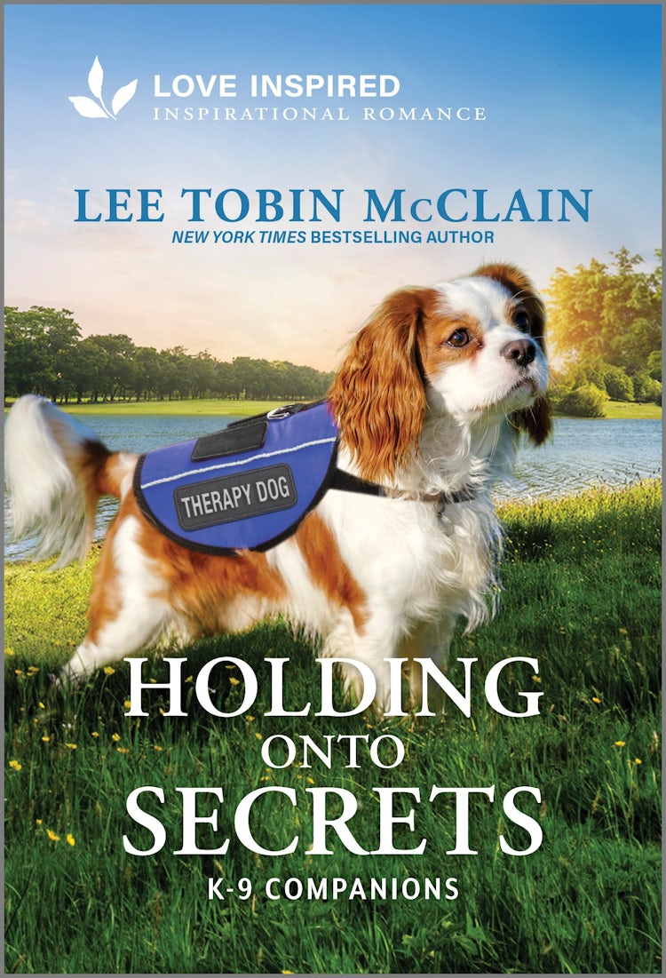 Cover image for Holding Onto Secrets, isbn: 9781038955609
