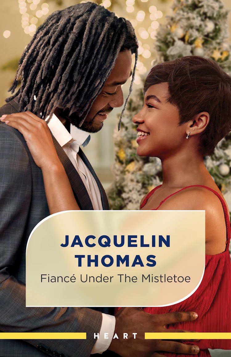 Cover image for Fiancé Under The Mistletoe, isbn: 9781038964632