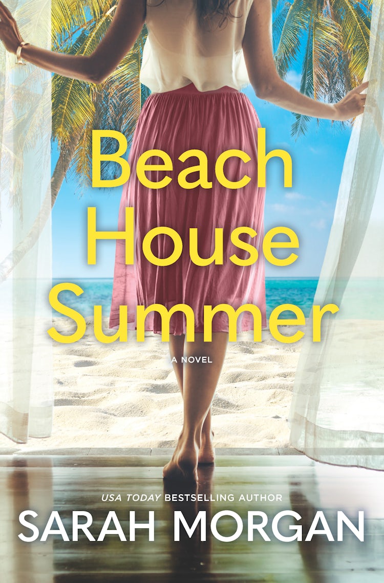 Cover image for Beach House Summer, isbn: 9781038982254