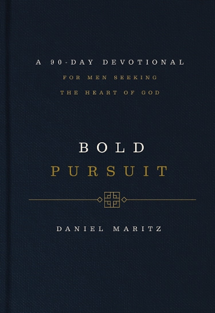 Cover image for Bold Pursuit: A 90-Day Devotional for Men Seeking the Heart of God (90 Daily Devotions), isbn: 9781400242962