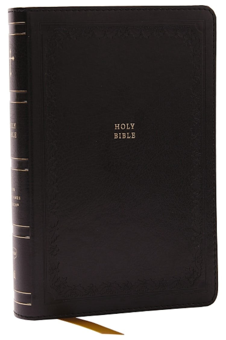Cover image for NKJV Compact Paragraph-Style Bible W/ 73,000 Cross References, Red Letter, Comfort Print: Holy Bible, New King James Version [Black], isbn: 9781400333356