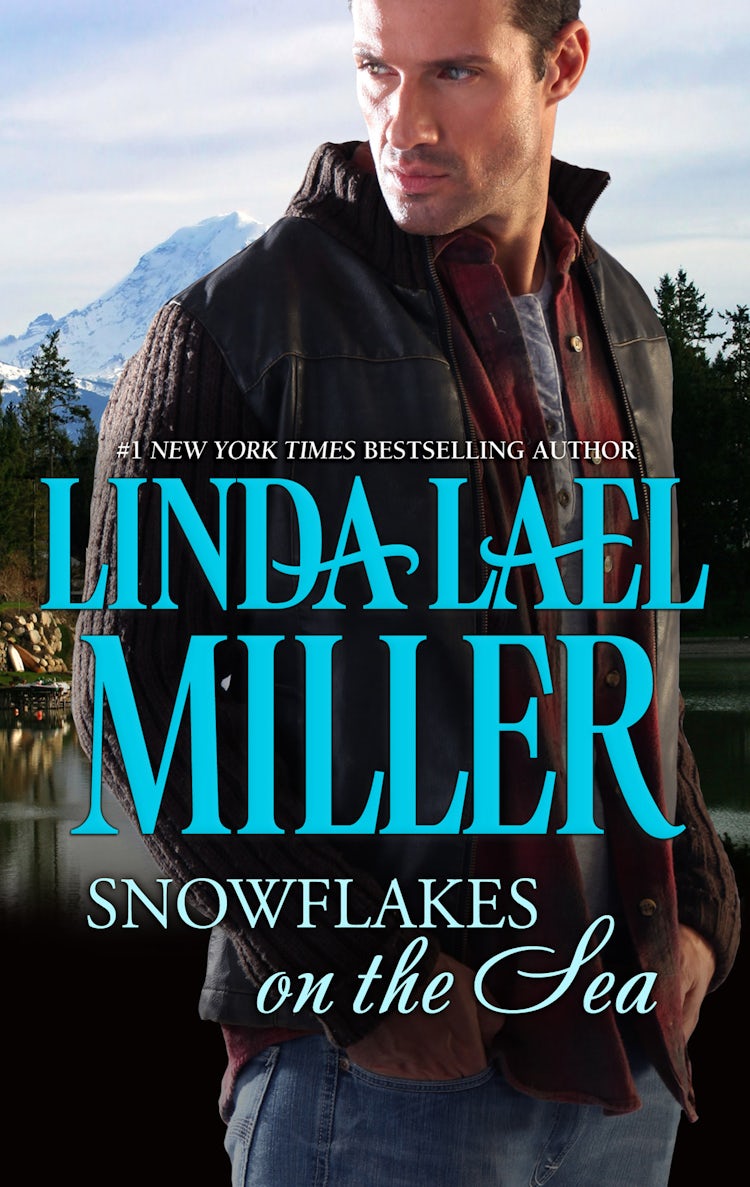 Cover image for Snowflakes On The Sea, isbn: 9781460894385