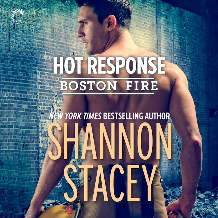 Cover image for Hot Response, isbn: 9781488204388