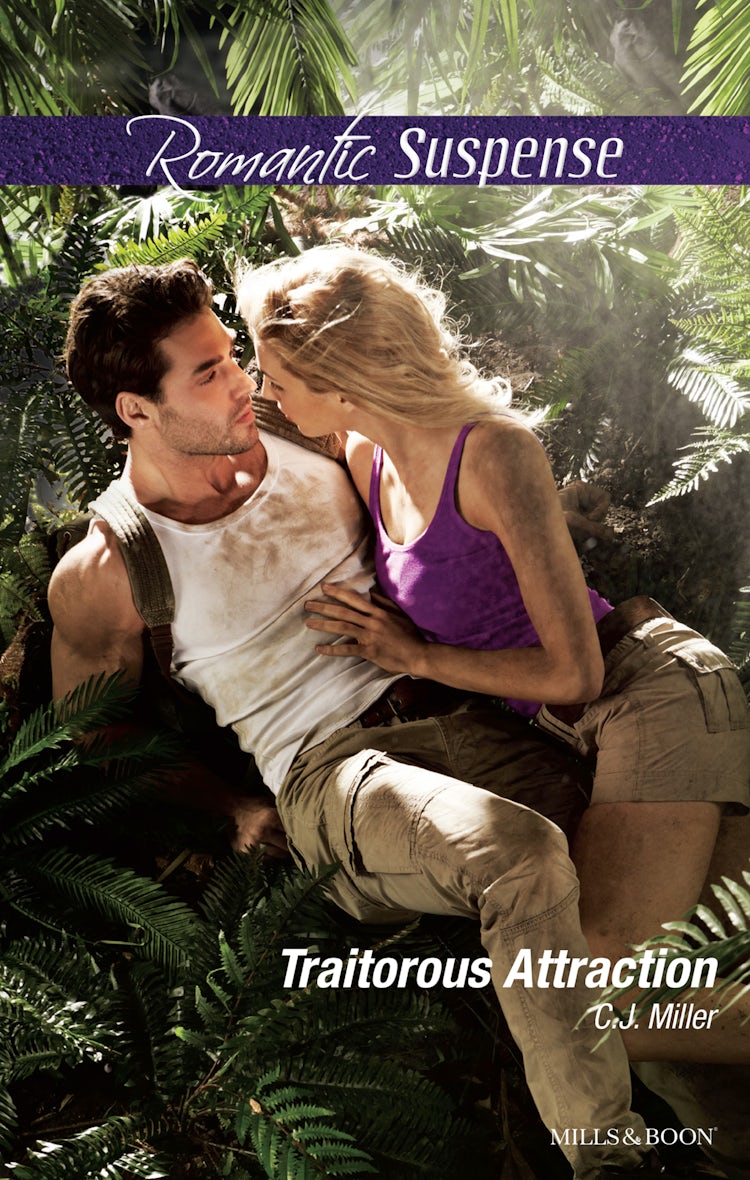 Cover image for Traitorous Attraction, isbn: 9781488711602