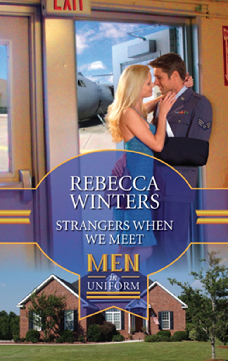 Cover image for Strangers When We Meet, isbn: 9781488723834