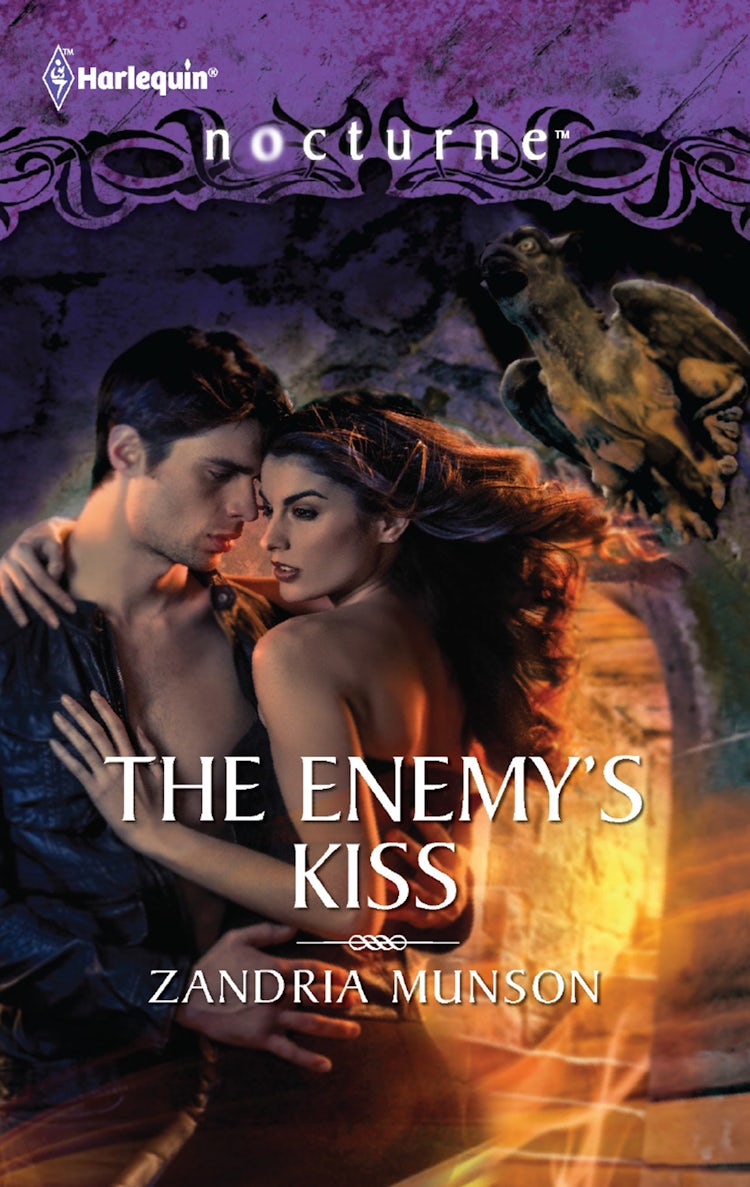 Cover image for The Enemy's Kiss, isbn: 9781488736032