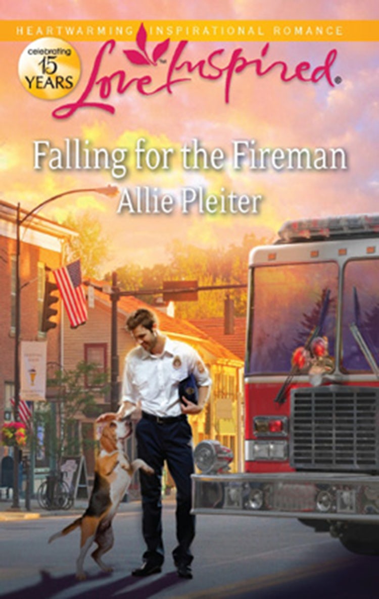 Cover image for Falling For The Fireman, isbn: 9781488736674