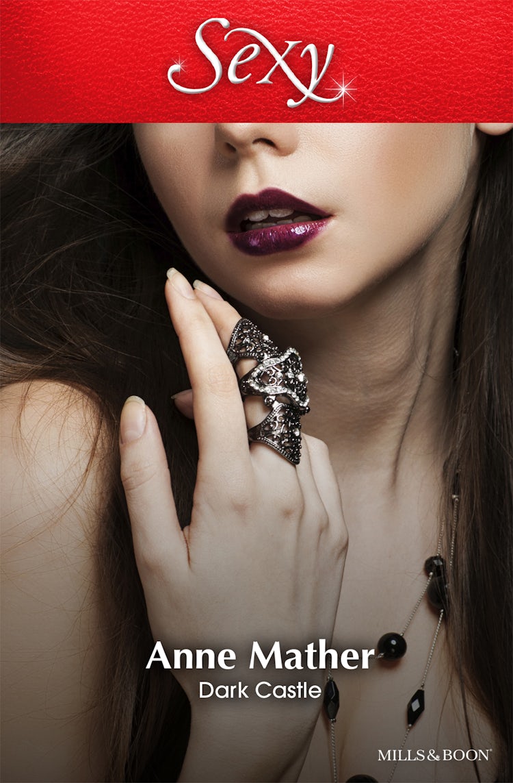 Cover image for Dark Castle, isbn: 9781488743368