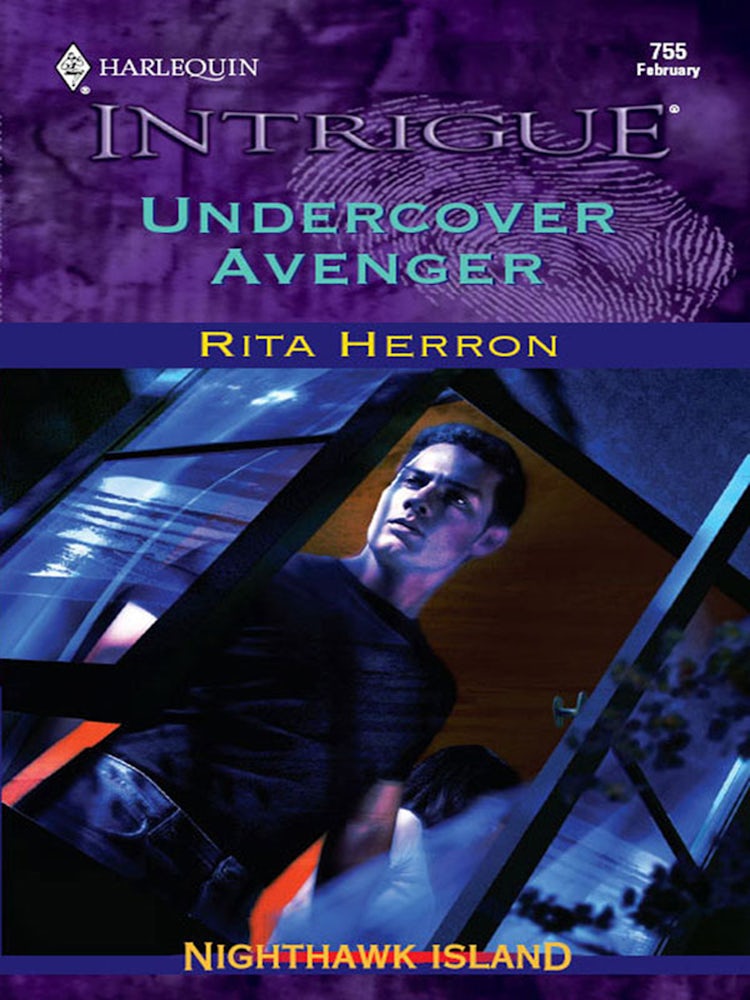 Cover image for Undercover Avenger, isbn: 9781488783814