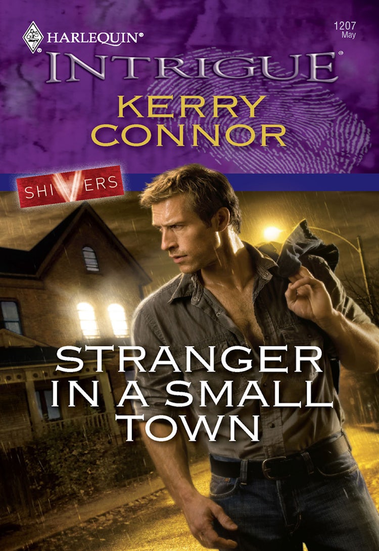 Cover image for Stranger In A Small Town, isbn: 9781488785283