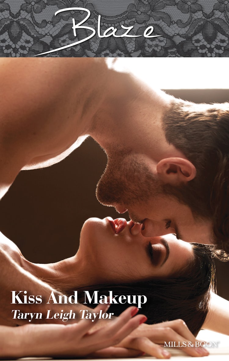 Cover image for Kiss And Makeup, isbn: 9781488792489