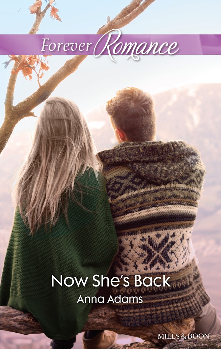 Cover image for Now She's Back, isbn: 9781488793356