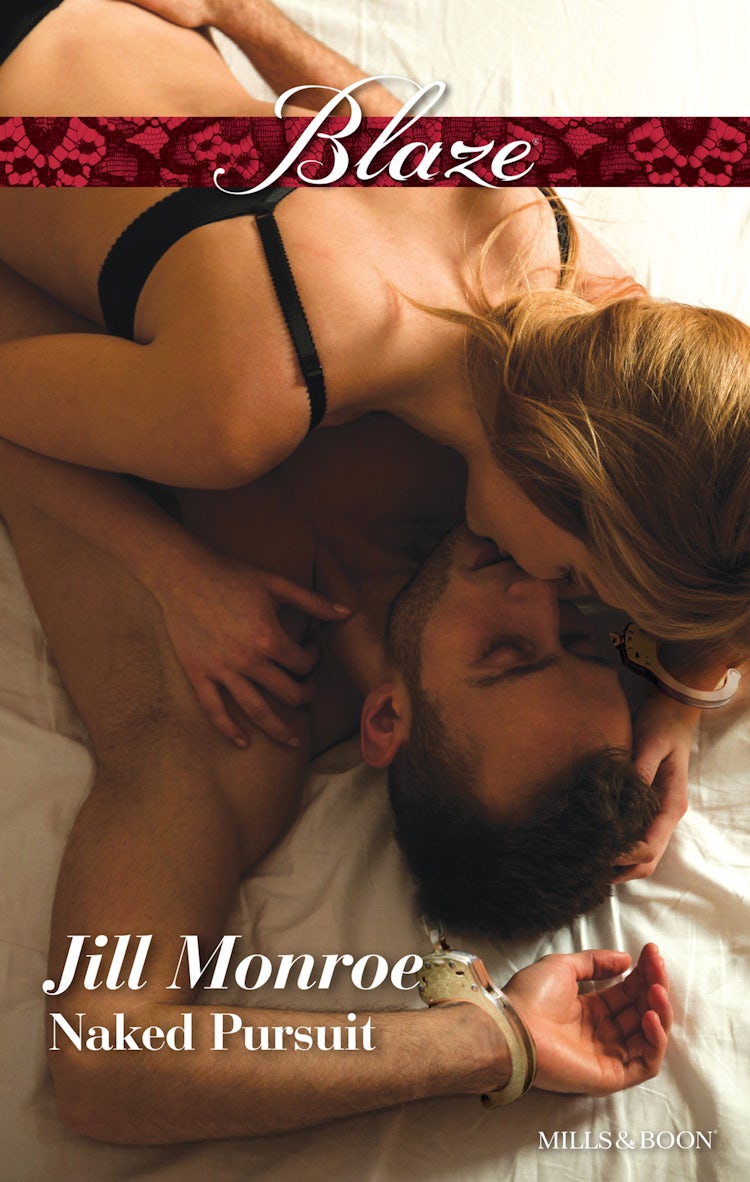 Cover image for Naked Pursuit, isbn: 9781489205803