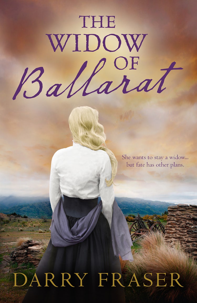 Cover image for The Widow of Ballarat: A compulsively readable historical story of passion and adventure set against the goldfields from a bestselling Australian author. For readers of Nicole Alexander., isbn: 9781489250414
