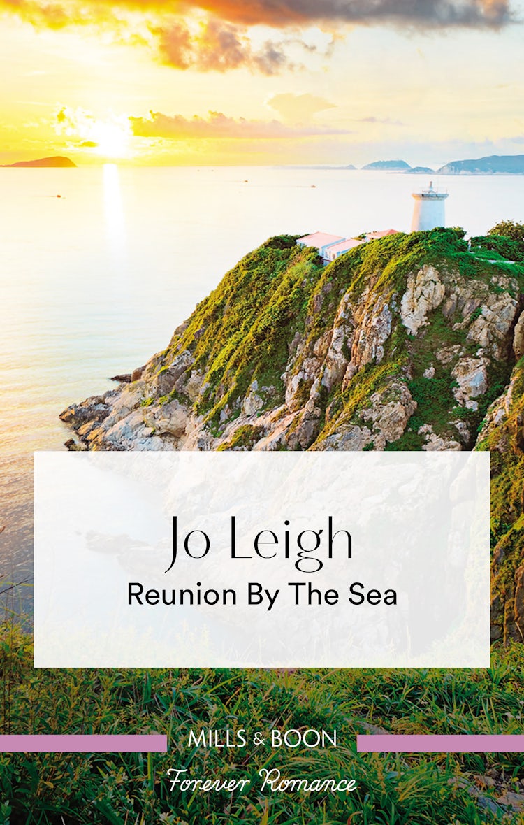 Cover image for Reunion By The Sea, isbn: 9781489270054